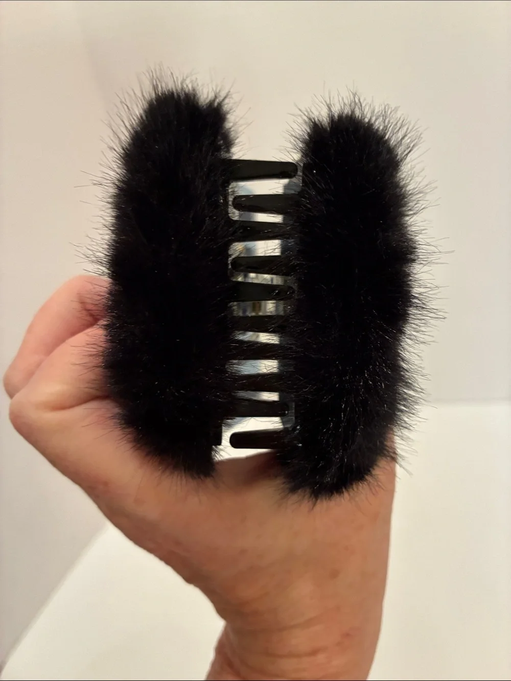 Piper•k Black Fuzzy Cat Pom Pom Hair Accessory